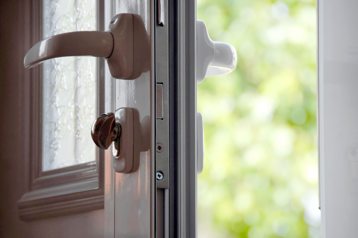 up close view of a storm door handle