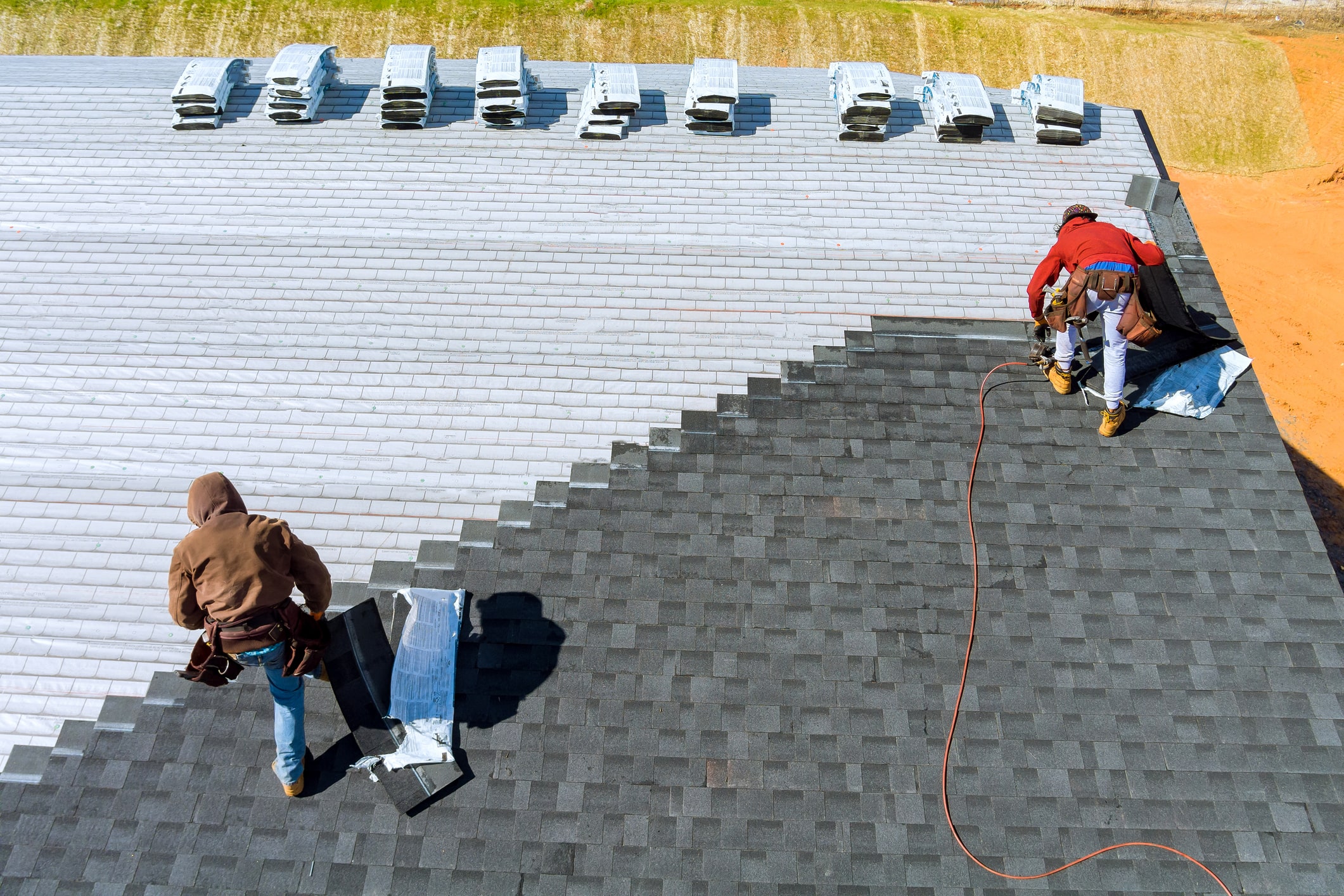 roofing contractors on home