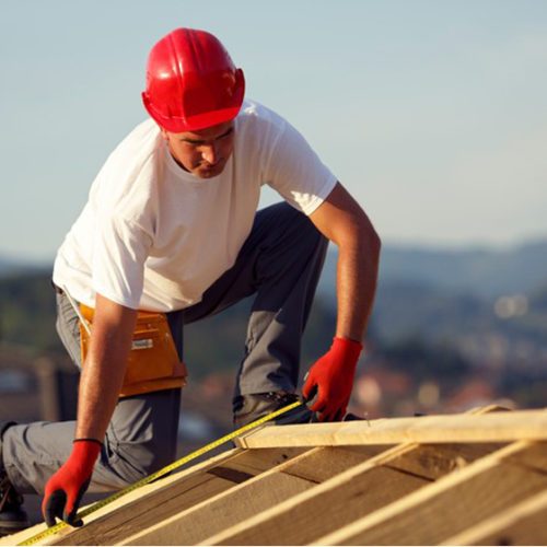 How to Choose Between Roofing Contractors